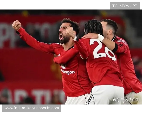 曼联在转会市场继续出击,目标明确锁定四强,曼联转会汇总五年